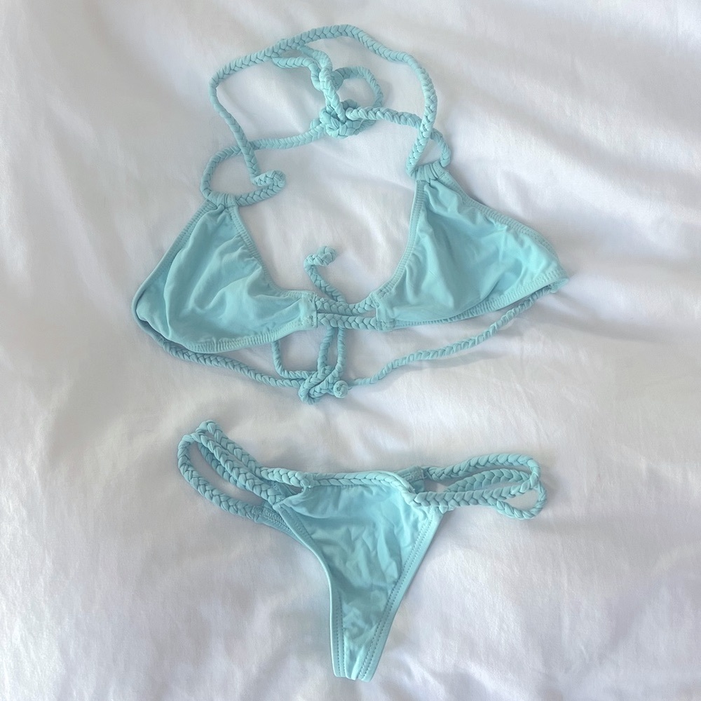 FRANKIES BIKINI BABY BLUE